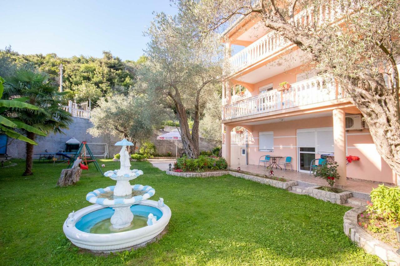 Apartments Duskic Utjeha Dış mekan fotoğraf