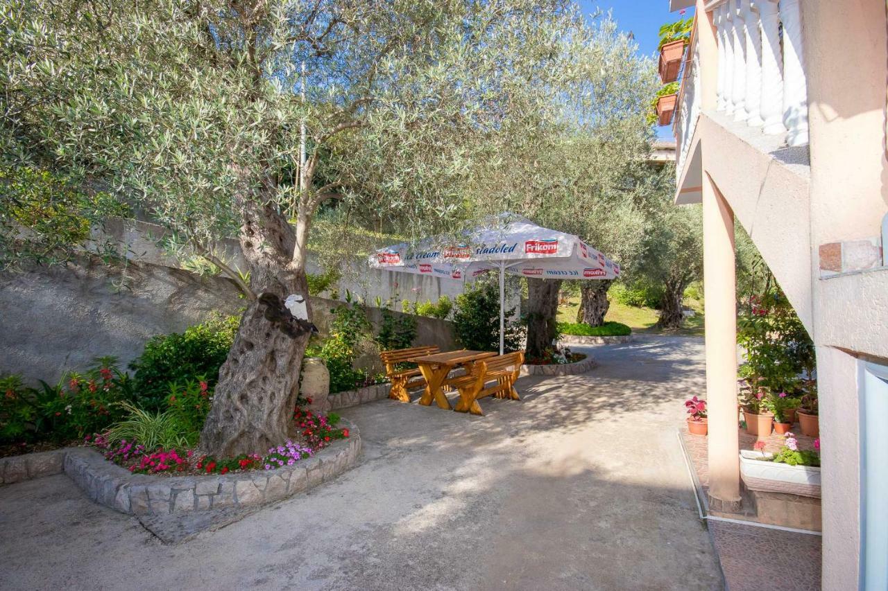 Apartments Duskic Utjeha Dış mekan fotoğraf