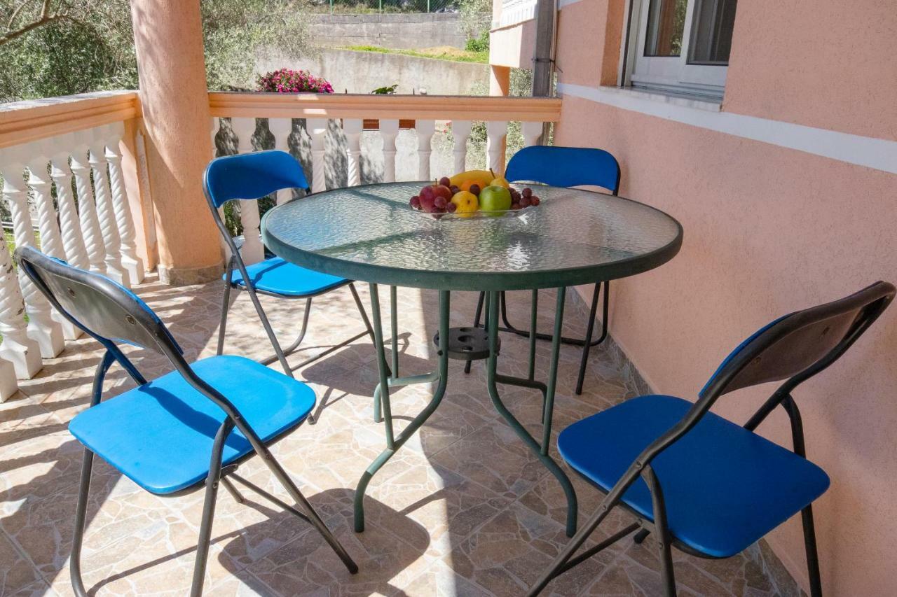 Apartments Duskic Utjeha Dış mekan fotoğraf