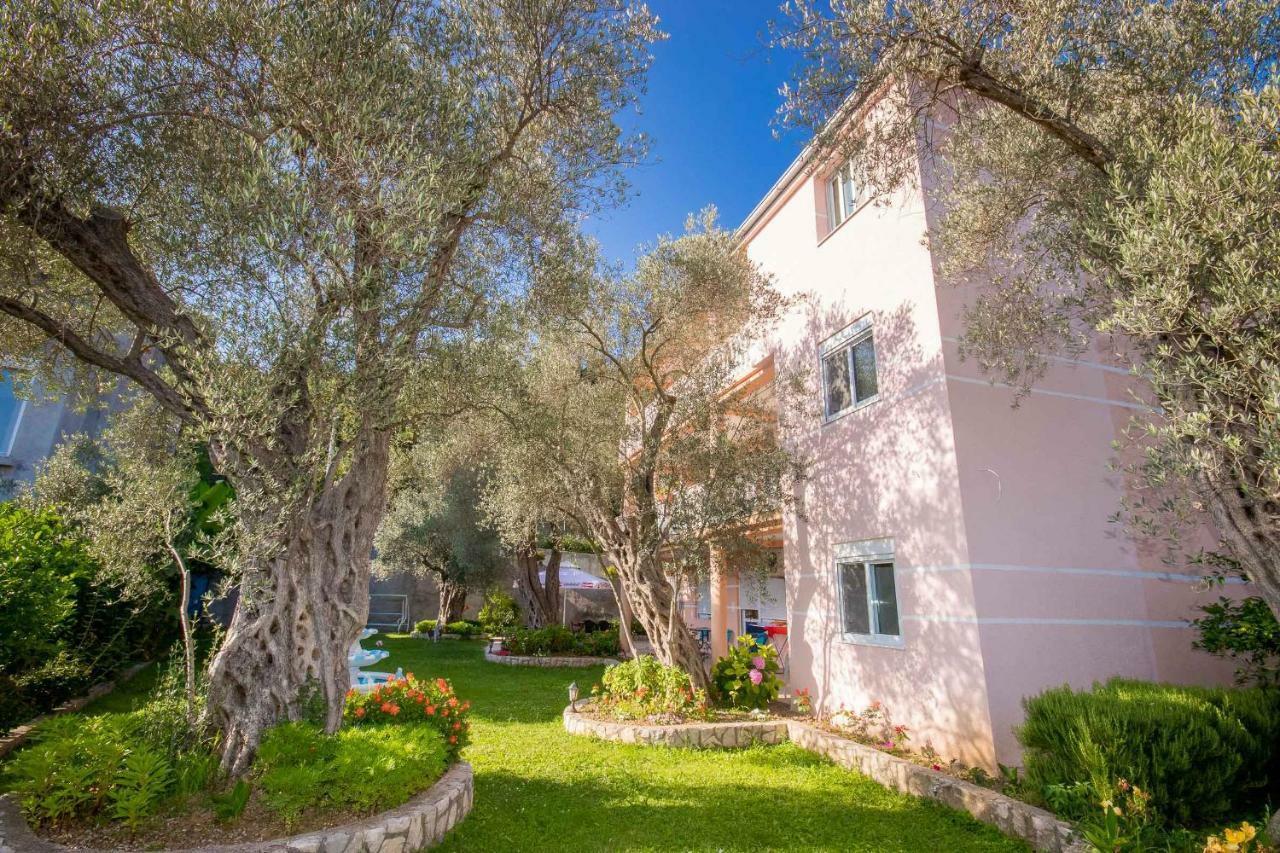 Apartments Duskic Utjeha Dış mekan fotoğraf