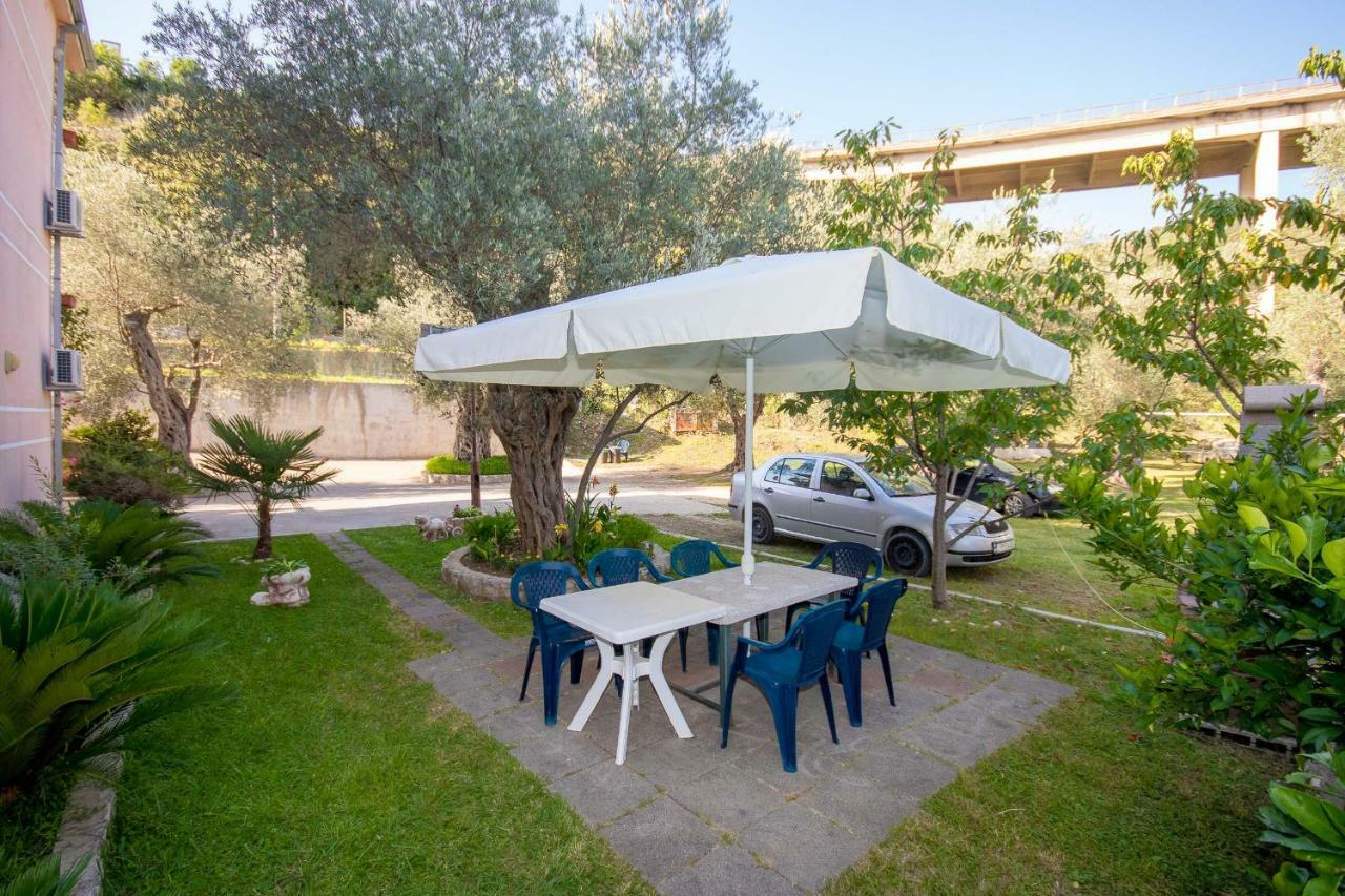 Apartments Duskic Utjeha Dış mekan fotoğraf